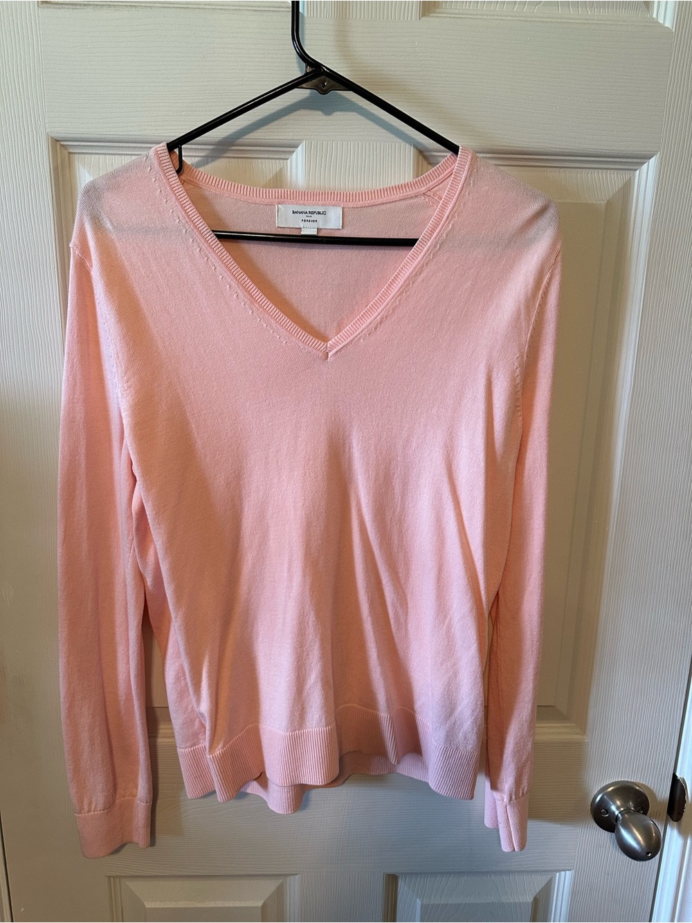 Banana Republic Soft Pink V-Neck Knit Top